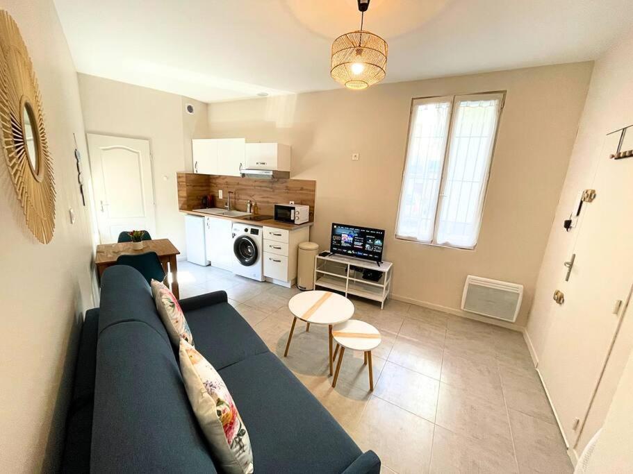 Studio Bien Equipe A 2 Pas De La Gare Beziers Luaran gambar